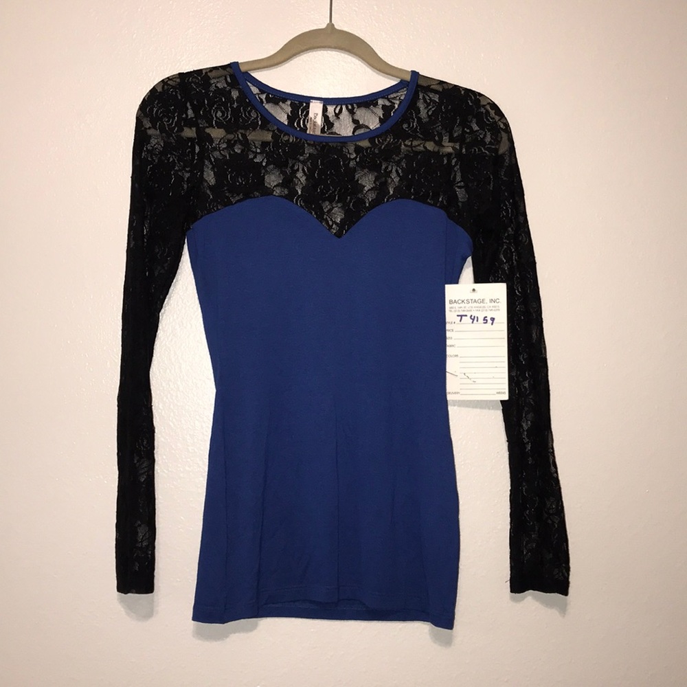 Long sleeve top